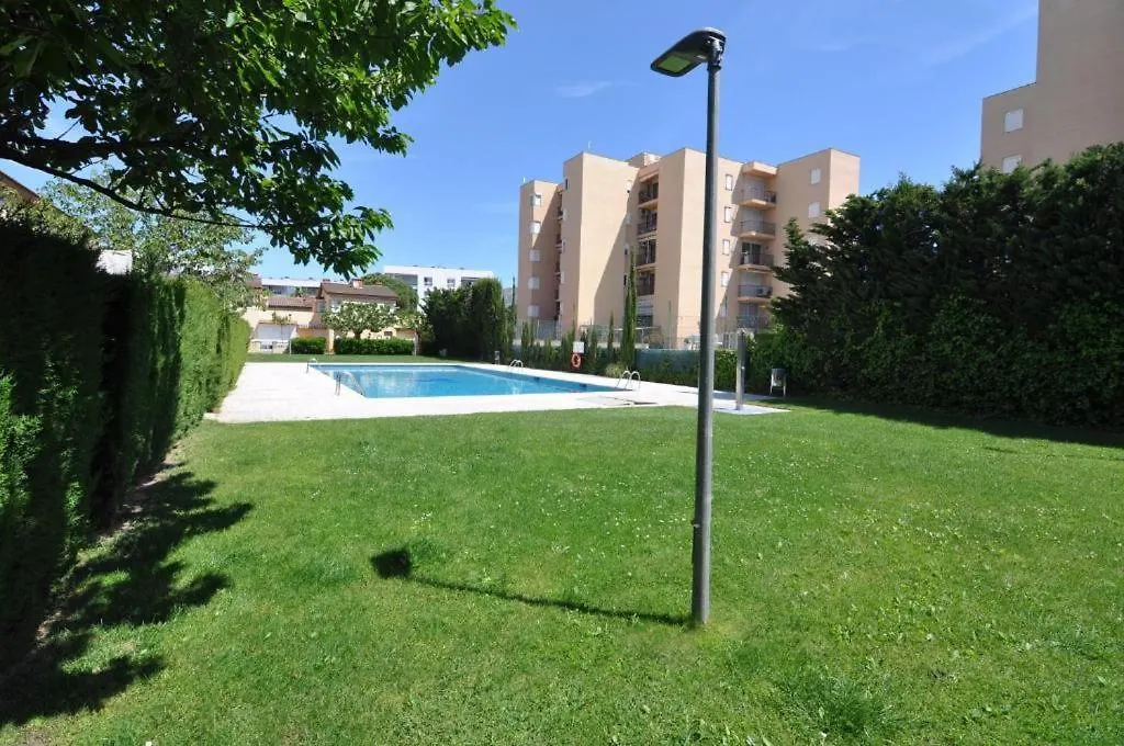 Global Immo 6023 Port Estrella Villa Roses 0*,  Spain